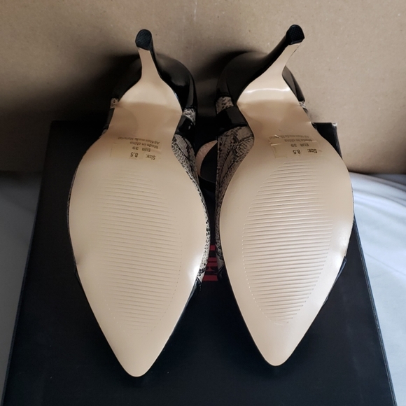 High Heel Shoes - Picture 5 of 7